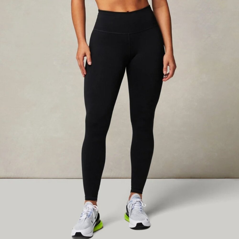 *brand new* Fabletics Define Powerhold High Waisted Legging
